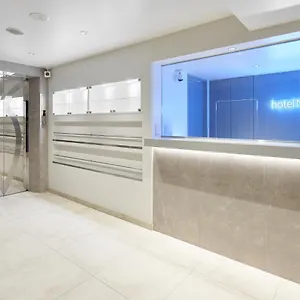 Hotel Shinjuku N.u.t.s **