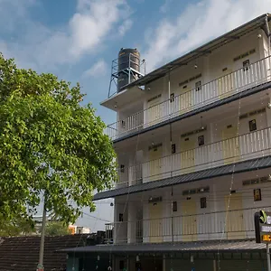 Hotel Gems 9 Airport Kochi
