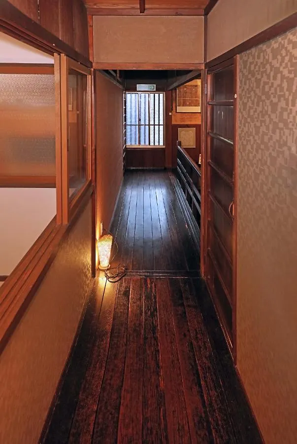 Guesthouse Kyoto Compass 招待所