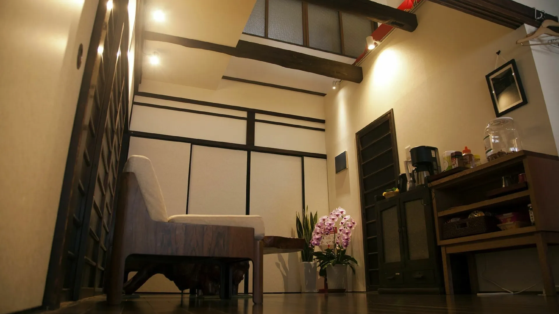 Guesthouse KYOTO COMPASS 2*,